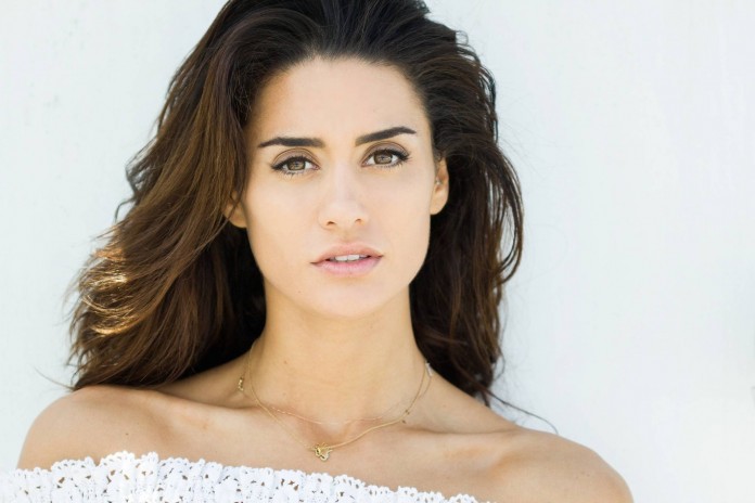 562aaab485706f7c4e00034a