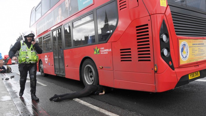 58d318c96949a_685x386